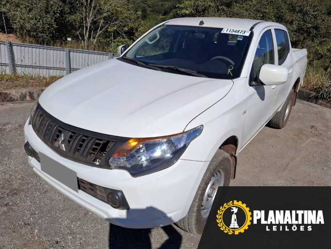 MITSUBISHI L200 TRITON 20/21 MITSUBISHI L200 TRITON 20/21