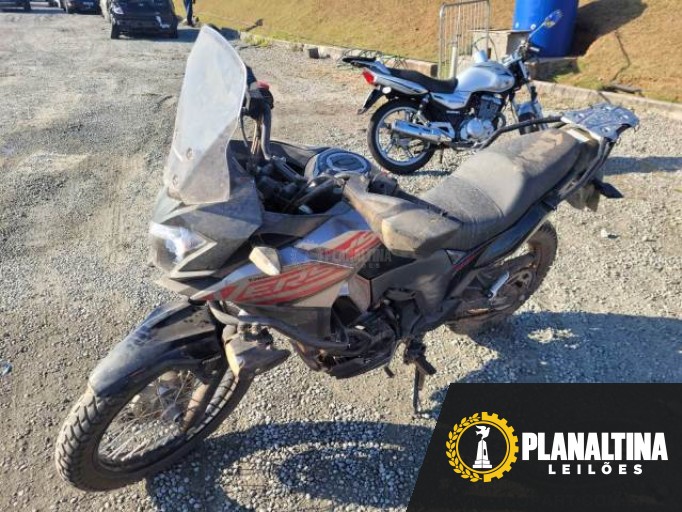 KAWASAKI VERSYS-X 300 TOURER 21/21 KAWASAKI VERSYS-X 300 TOURER 21/21